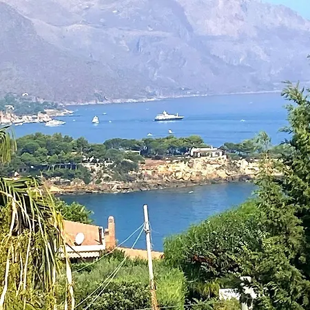 Βίλα Le Sorelle Sea Front -villa Whit Private Pool *