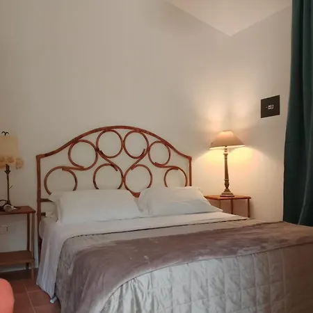 Villa Le Sorelle Sea Front -villa Whit Private Pool