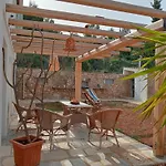 Villa Le Sorelle Sea Front -villa Whit Private Pool