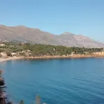 Le Sorelle Sea Front -villa Whit Private Pool Villa *