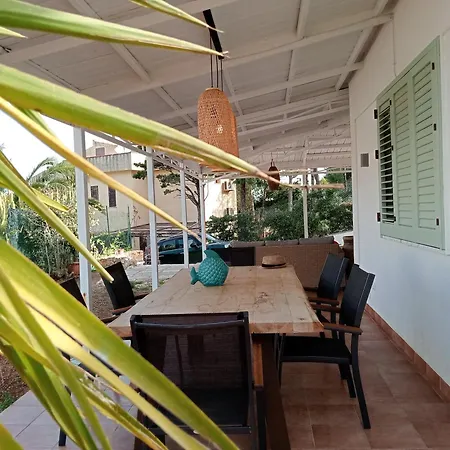 Villa Le Sorelle Sea Front -villa Whit Private Pool *