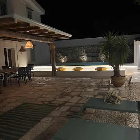 Villa Le Sorelle Sea Front -villa Whit Private Pool Scopello (Sicily)
