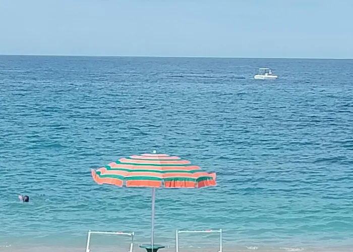Le Sorelle Sea Front -villa Whit Private Pool Villa