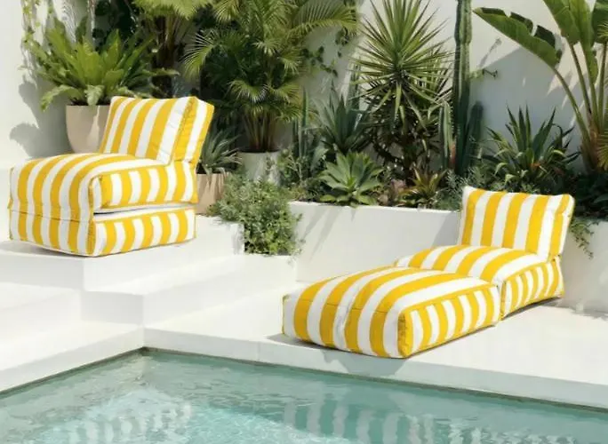 Le Sorelle Sea Front -villa Whit Private Pool Villa *